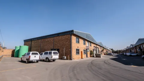 34 Rd 5, Brentwood Park 